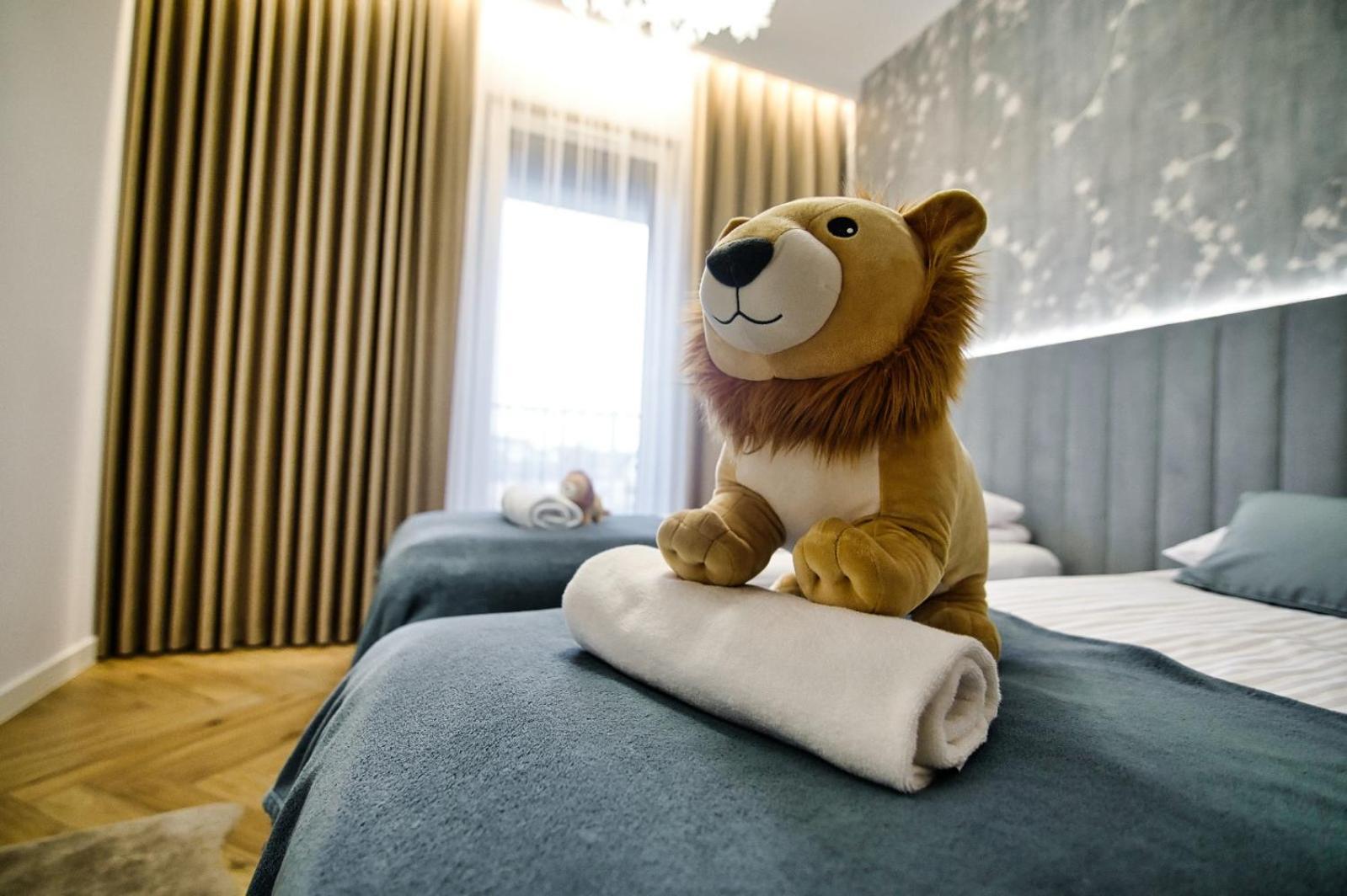 Апартаменты Apartament "Zlote Lwy 18" Затор Экстерьер фото