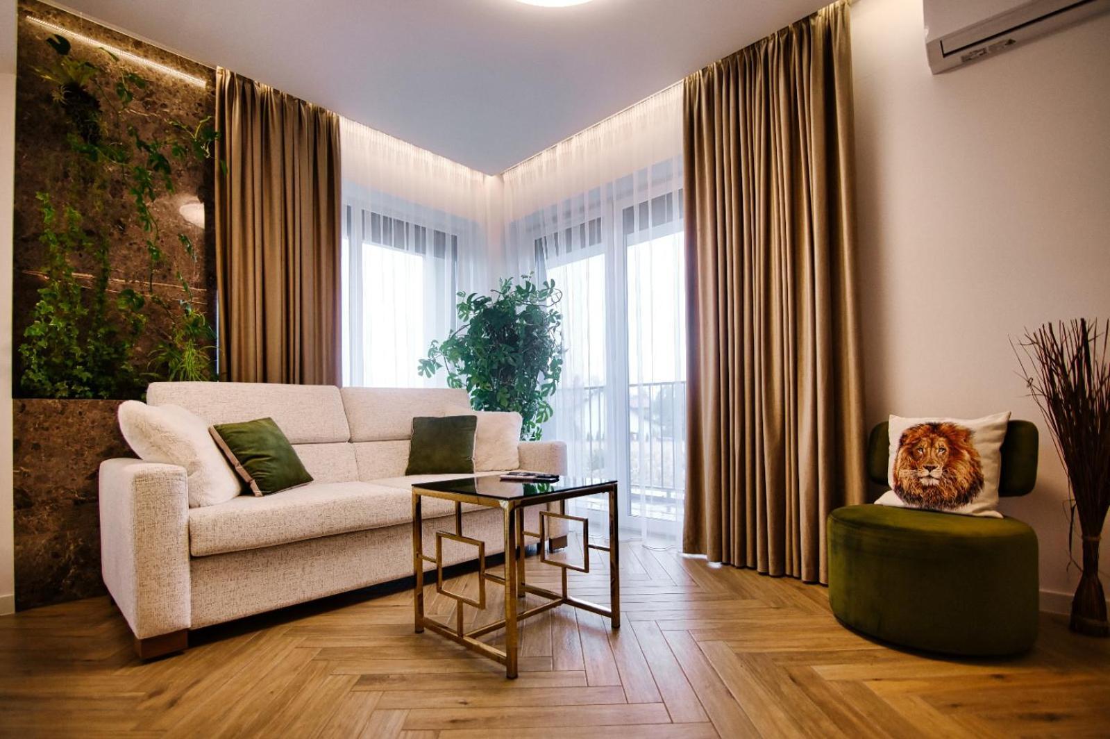 Апартаменты Apartament "Zlote Lwy 18" Затор Экстерьер фото